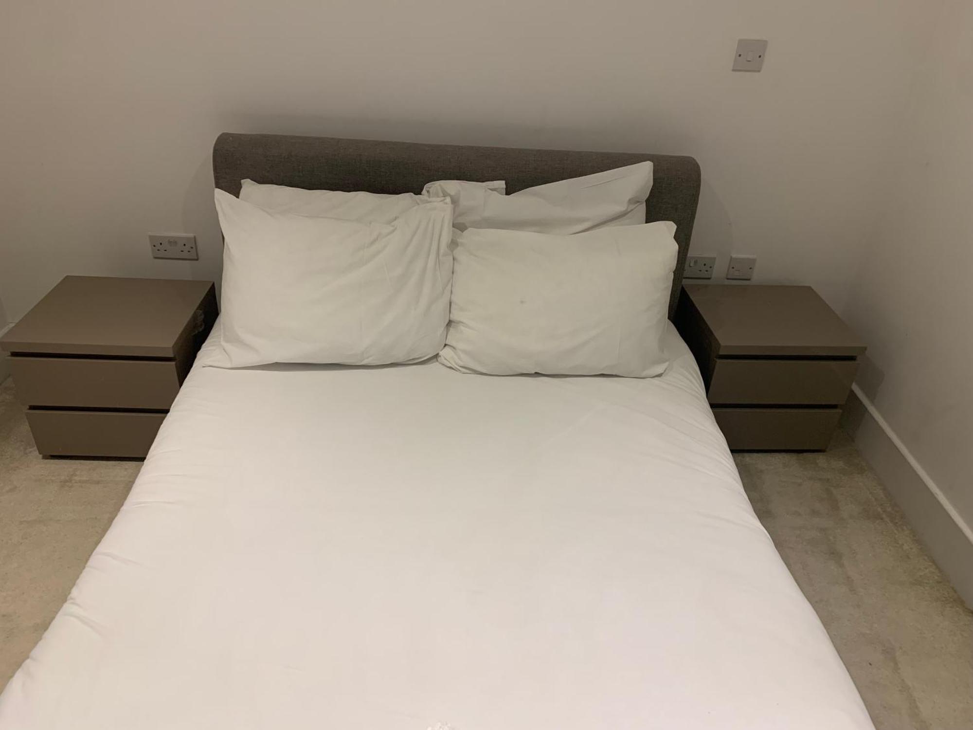 2 Bedroom 2 Bath 1 Ensuite In Roya Asenal Beautiful Views & Parking Londra Exterior foto